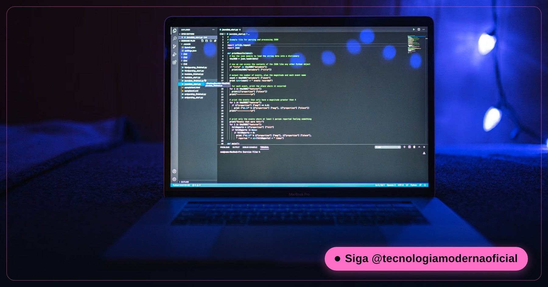 Notebook com código de inteligência artificial na tela, representando um modelo de IA rodando localmente no computador