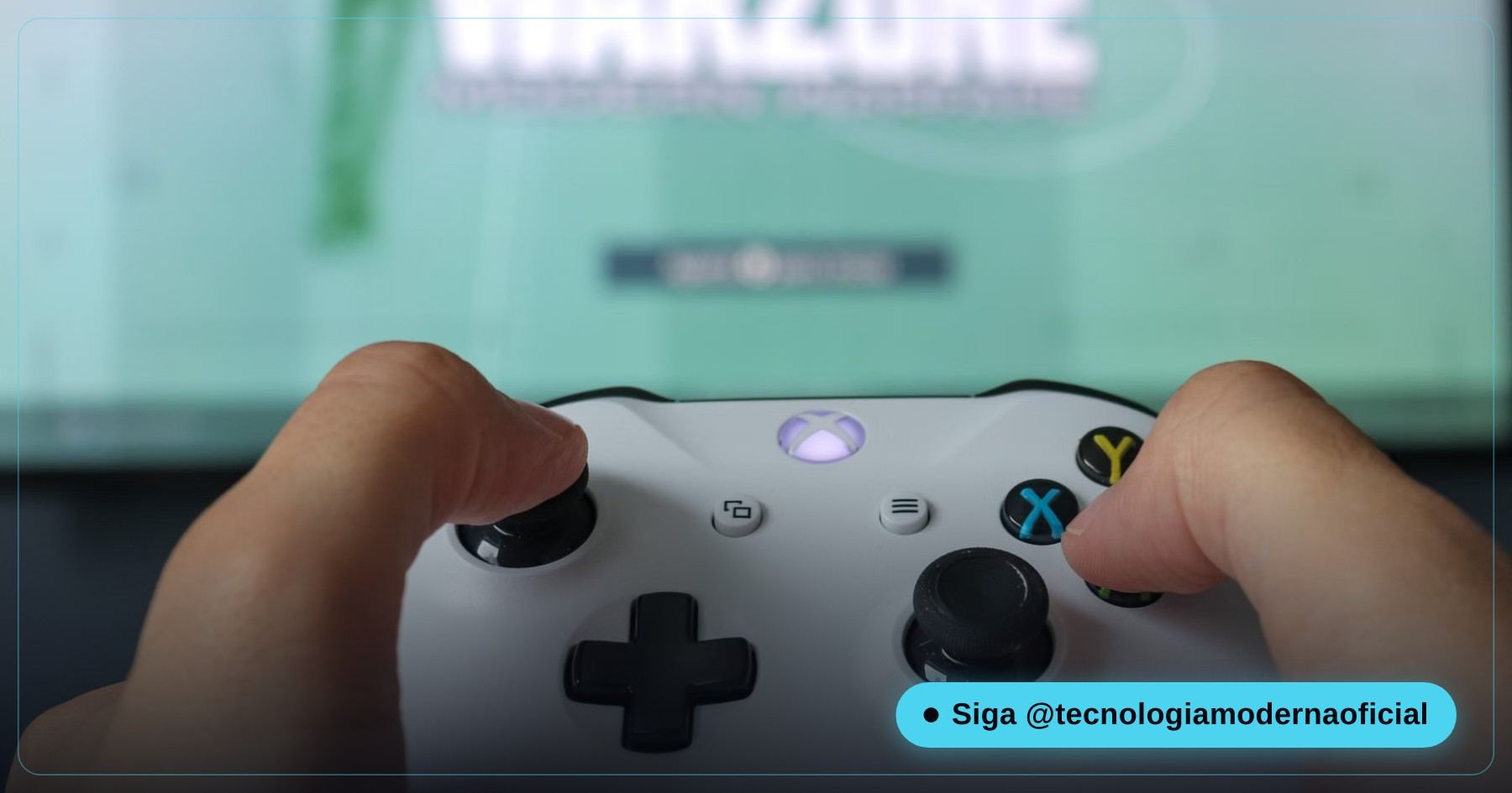Controle de Xbox sendo usado em frente à TV durante uma sessão de jogo