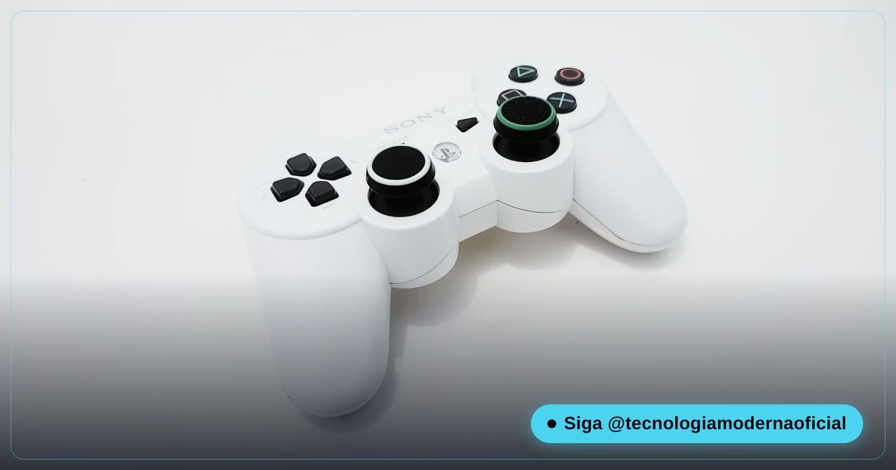 Console PlayStation 3 con il controller